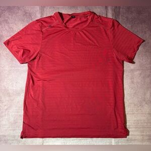 Rhone Sentry T-Shirt Mens Large Red Performance Short Sleeve Crew Athletic Tee
